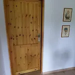 Chataa Szczechy Male